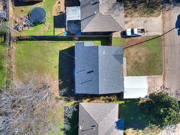 4th image of 4301 NW 18th St