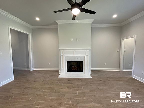 2nd image of 1630 Fenton Cir