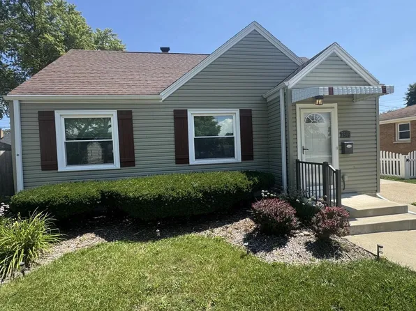 7549 31st AVENUE, Kenosha, WI 53142