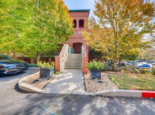1732 Liberty Ln, Roswell, GA 30075