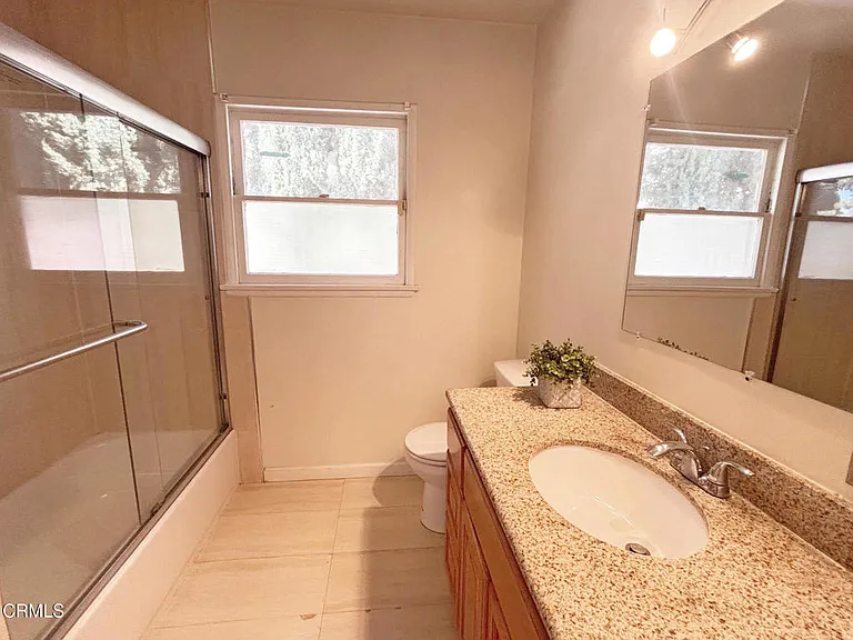 210 W Woodruff Ave — Photo 28