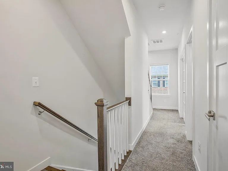8100 Miner St — Photo 19