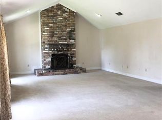 4108 W Esplanade Ave, Metairie, LA 70002