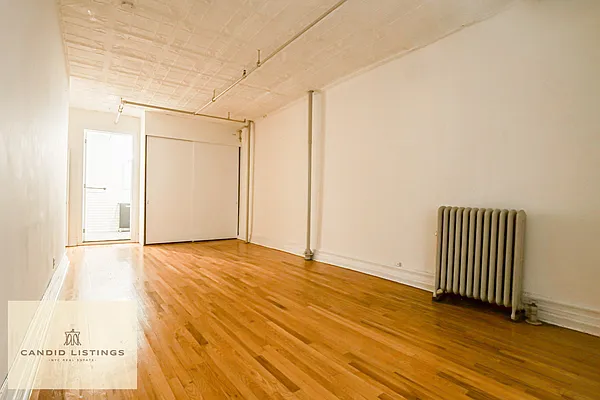 Rented by Candid Listings LLC | media 34