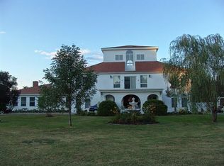 15 Norino Dr, West Newbury, MA 01985