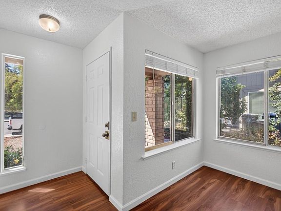 3rd image of 7821 53rd Ave