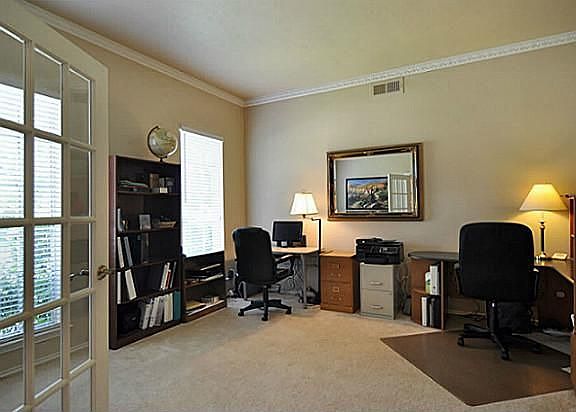 4th image of 7222 Blythdale Dr
