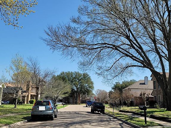 5th image of 2016 Norcross Dr