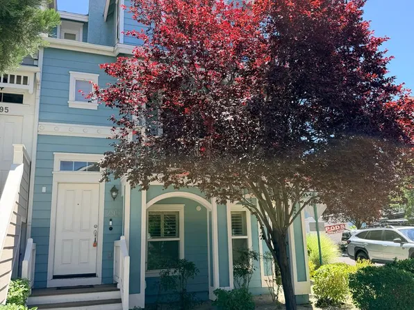 299 Gramercy Ln, Reno, NV 89509