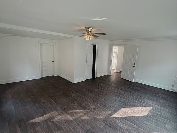 2nd image of 535 E Railroad St