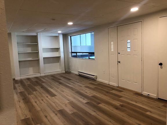 5th image of 5739 Vista Dr #B