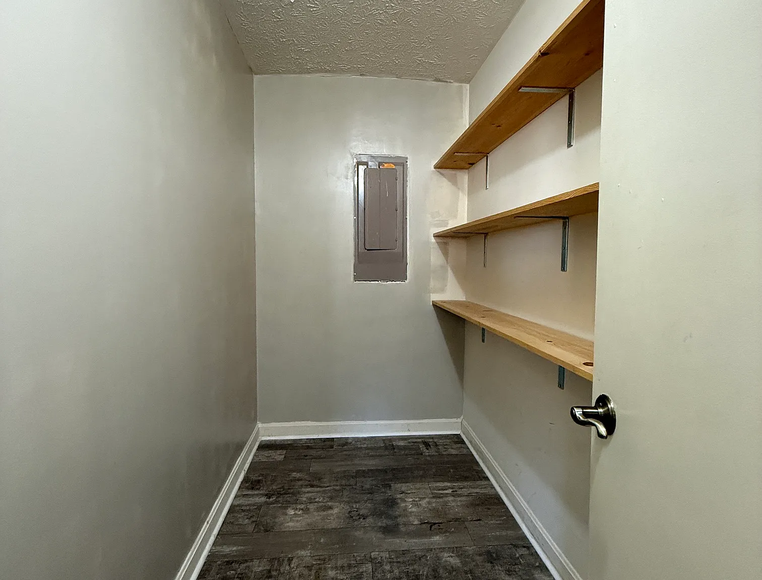 2 bed, 2092 sqft, $1,500 — Photo 4