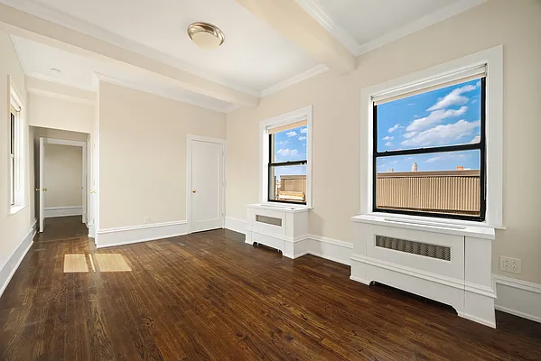 Rented by Compass | media 6