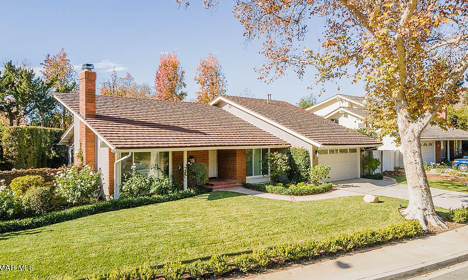 1st image of 2909 Sierra Dr