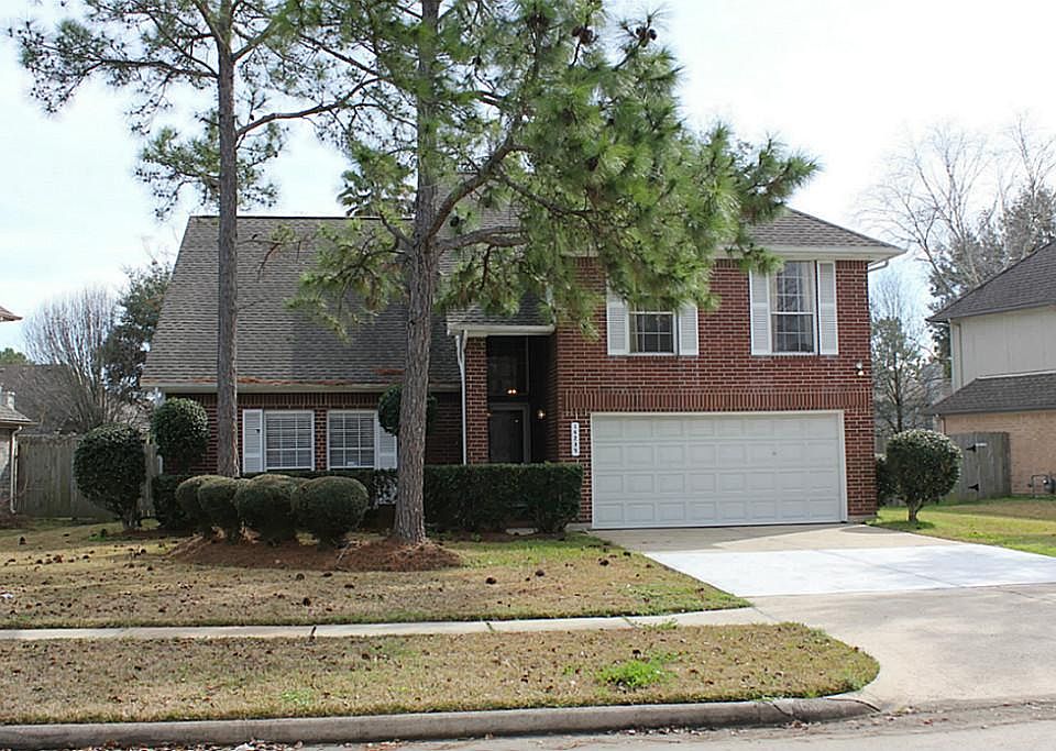 1st image of 14235 Oak Chase Dr