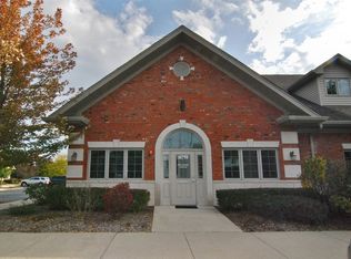 10755 Winterset Dr, Orland Park, IL 60467