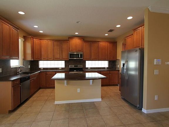 4th image of 8755 Abbey Leaf Ln