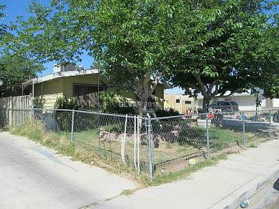 2nd image of 2319 La Puente St