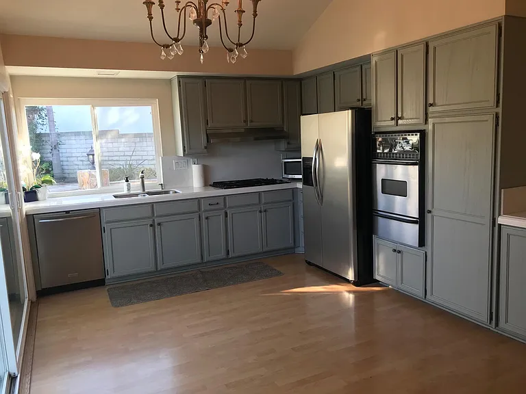 17942 Scotia Cir — Photo 3