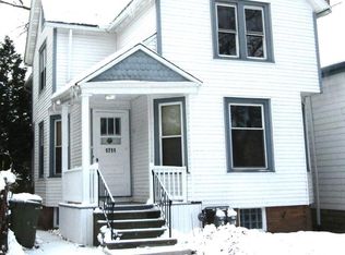 1711 East Belleview PLACE, Milwaukee, WI 53211