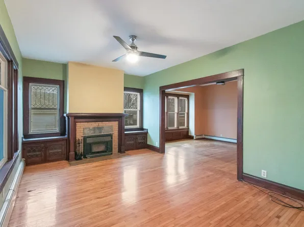 220 S Park St, Belleville, WI 53508