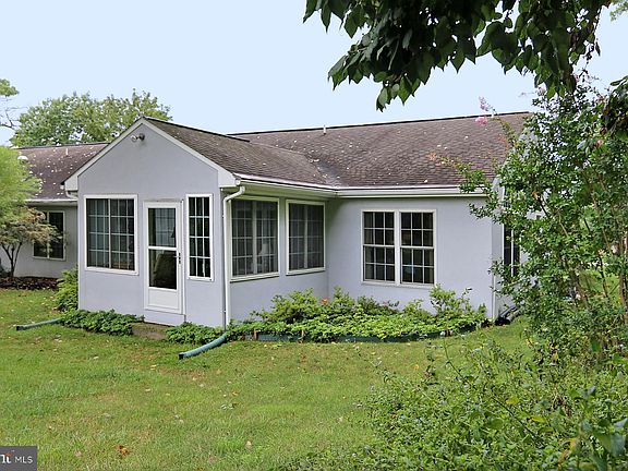 5th image of 610 Huckleberry Ln #L-0024