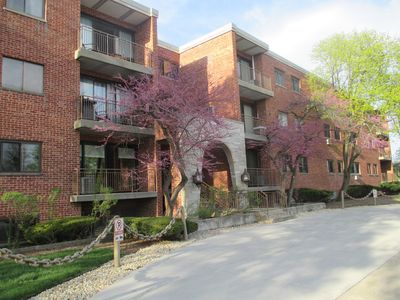 197 W Armitage Ave APT 308, Elmhurst, IL, 60126