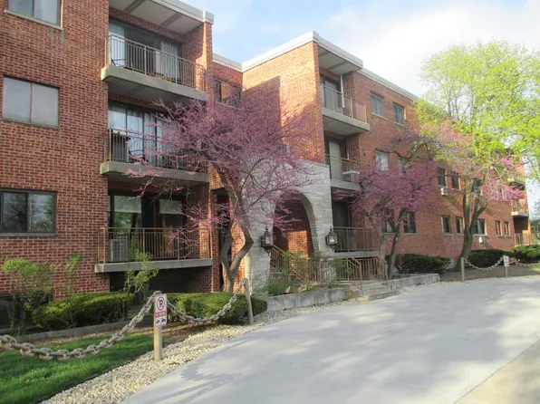 197 W Armitage Ave APT 308, Elmhurst, IL 60126