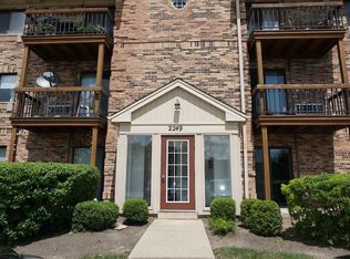 2249 Nichols Rd #1A, Arlington Heights, IL 60004