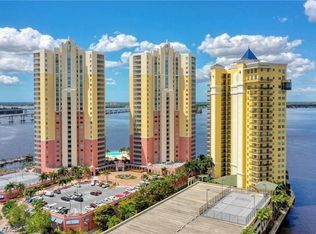 2797 1st St, Fort Myers, FL 33916