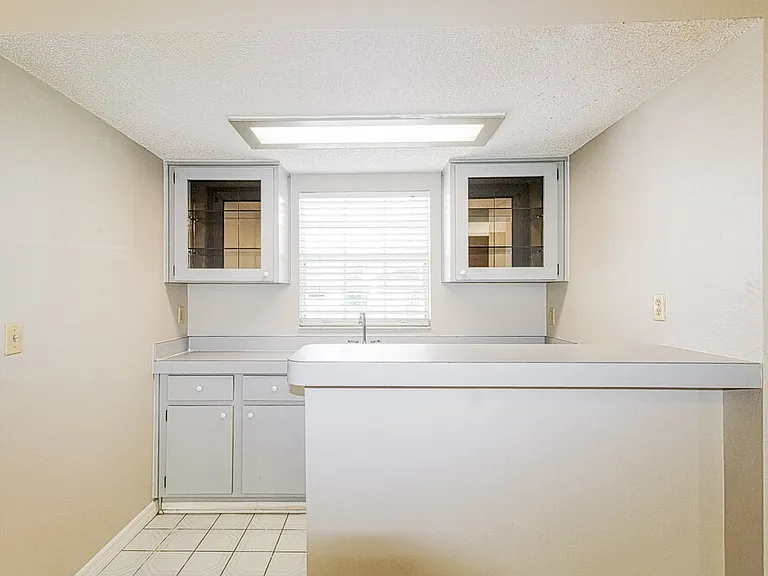 9132 Hawkins Ct — Photo 7