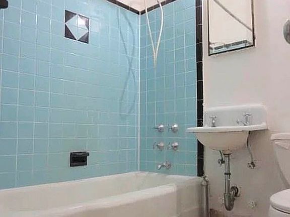4th image of 64 Livingston St APT 8