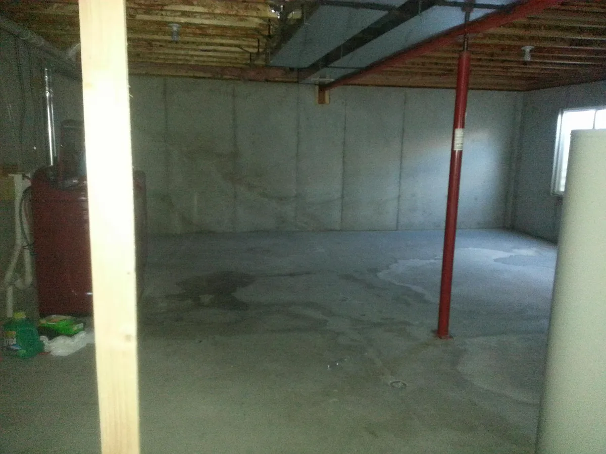 Building Photo - 1200 Sonata Ln