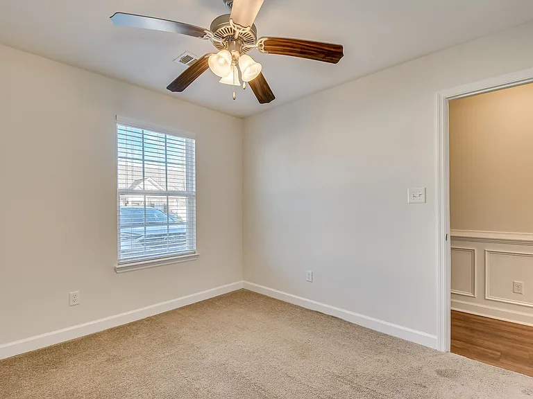 Stonewyck Luxury Townhomes — Photo 35