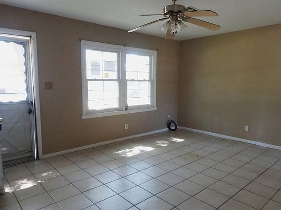 2nd image of 629 Seward Ave
