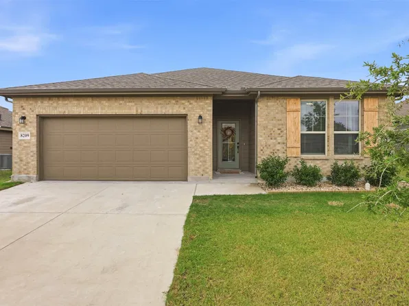 8209 Tomcat Trl, Godley, TX 76044