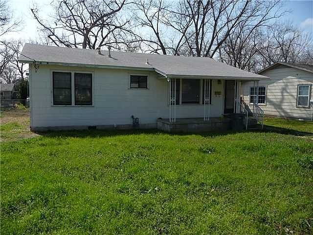 1st image of 1005 Karen Ave