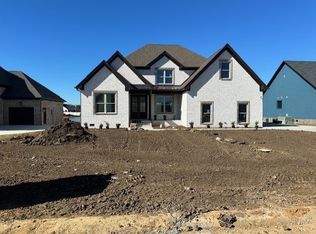 2646 Holly Springs Dr, Murfreesboro, TN 37128
