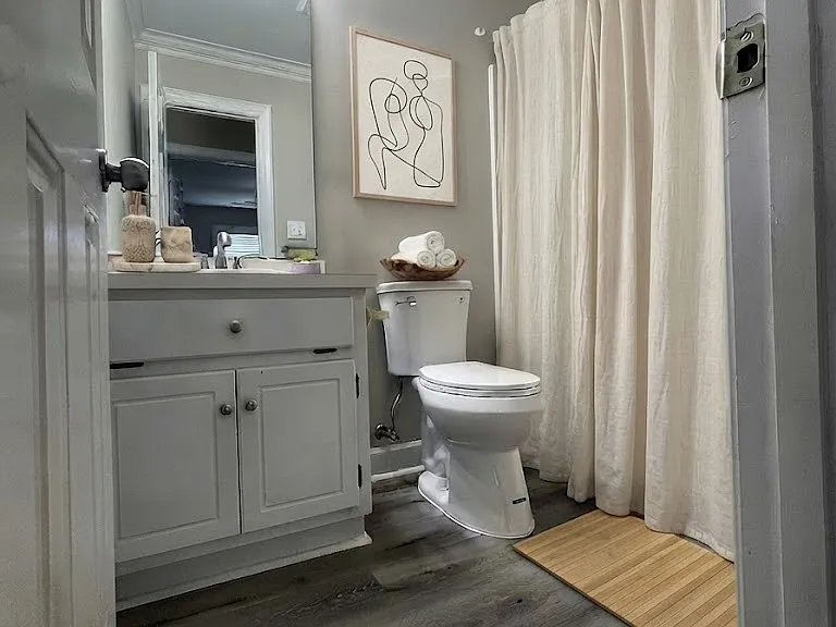 2nd Full Bathroom-Virtually Staged