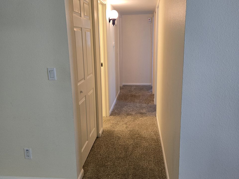 1st image of 14433 E Jewell Ave Unit 201