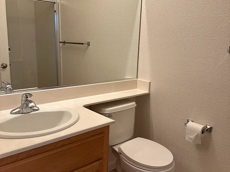 1027 Santa Rosa Ct — Photo 9