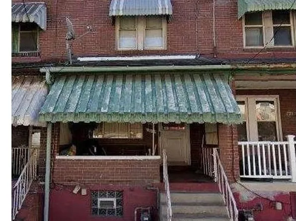 214 Fleet St, Braddock, PA 15104