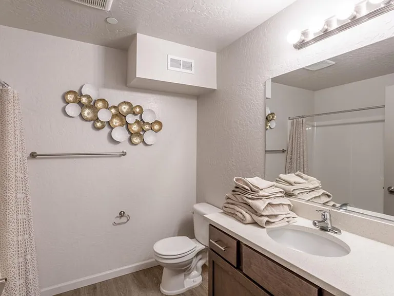 3x3 Main Bath