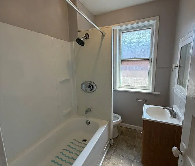 4977 Quincy St #2 — Photo 9