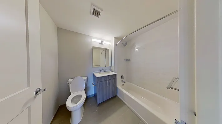 Rented by Bond New York | media 7