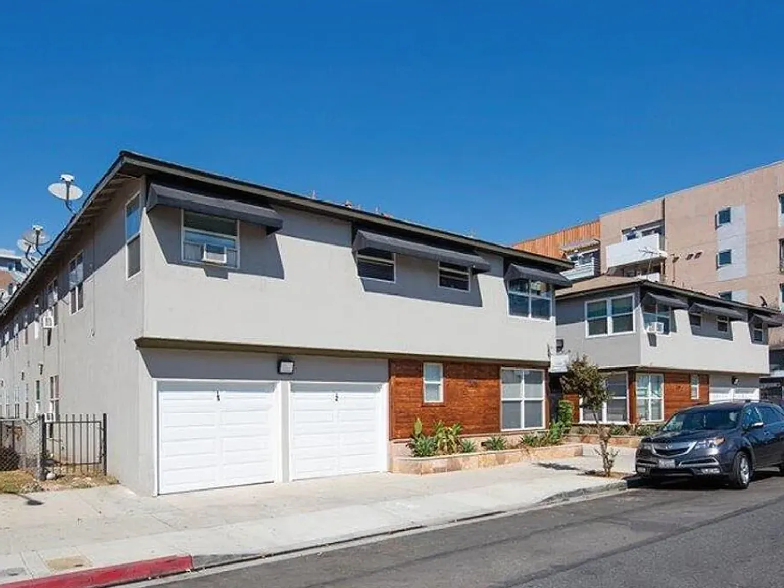 201209 E 12th Street in Long Beach, — Photo 4