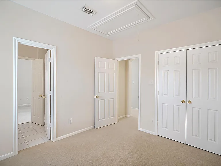 111 Zephyr Bend Pl — Photo 23