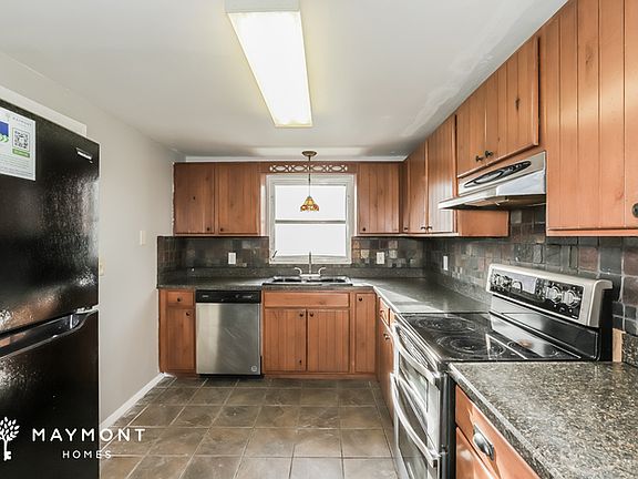 5th image of 8505 N Temple Ave