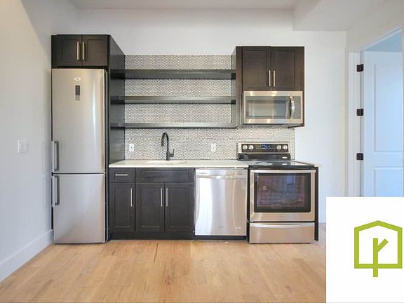 3rd image of 167 Humboldt St #1A