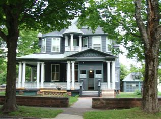 404 Kearsarge St, Laurium, MI 49913